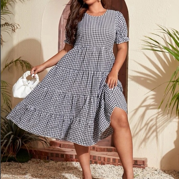 Classic Plus Size Gingham Puff Sleeve Ruffle Hem Smock Dress - Picture 4 of 5